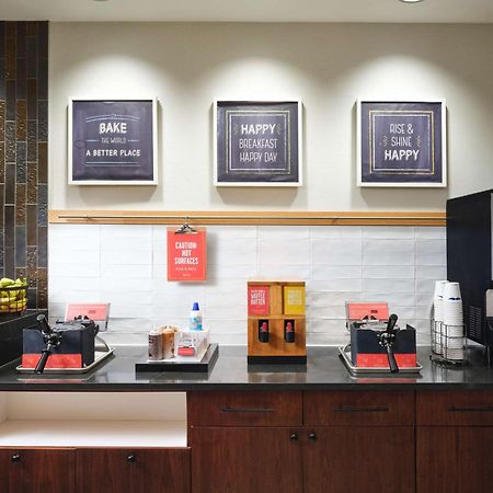Hampton Inn & Suites Austin-Downtown/Convention Center Екстериор снимка