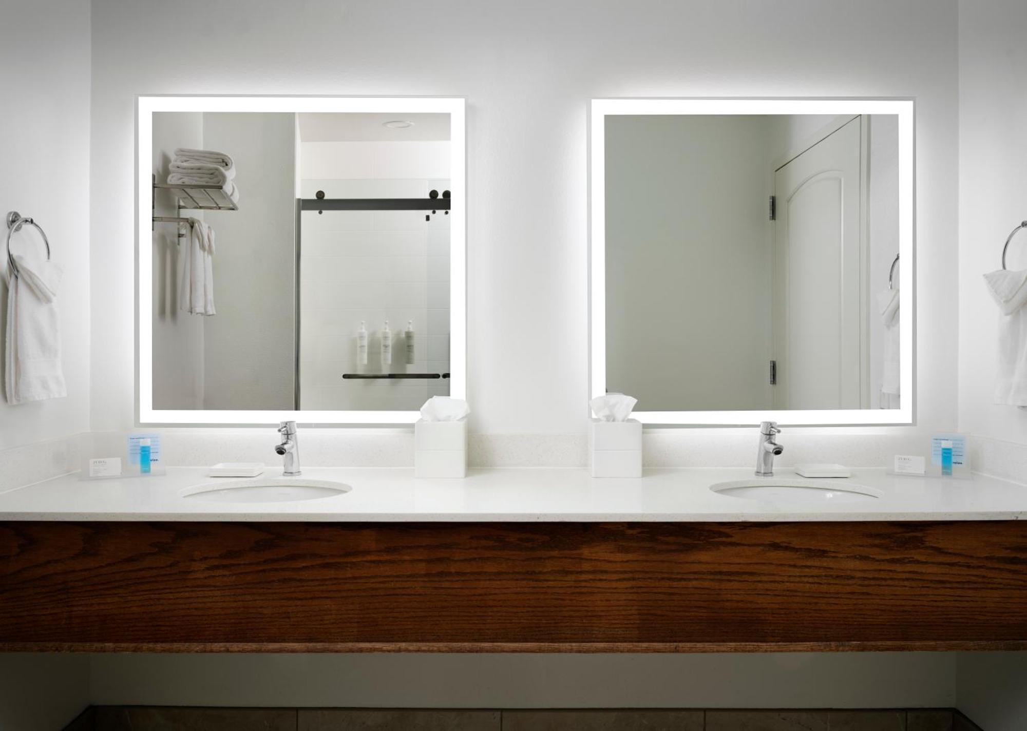 Hampton Inn & Suites Austin-Downtown/Convention Center Екстериор снимка