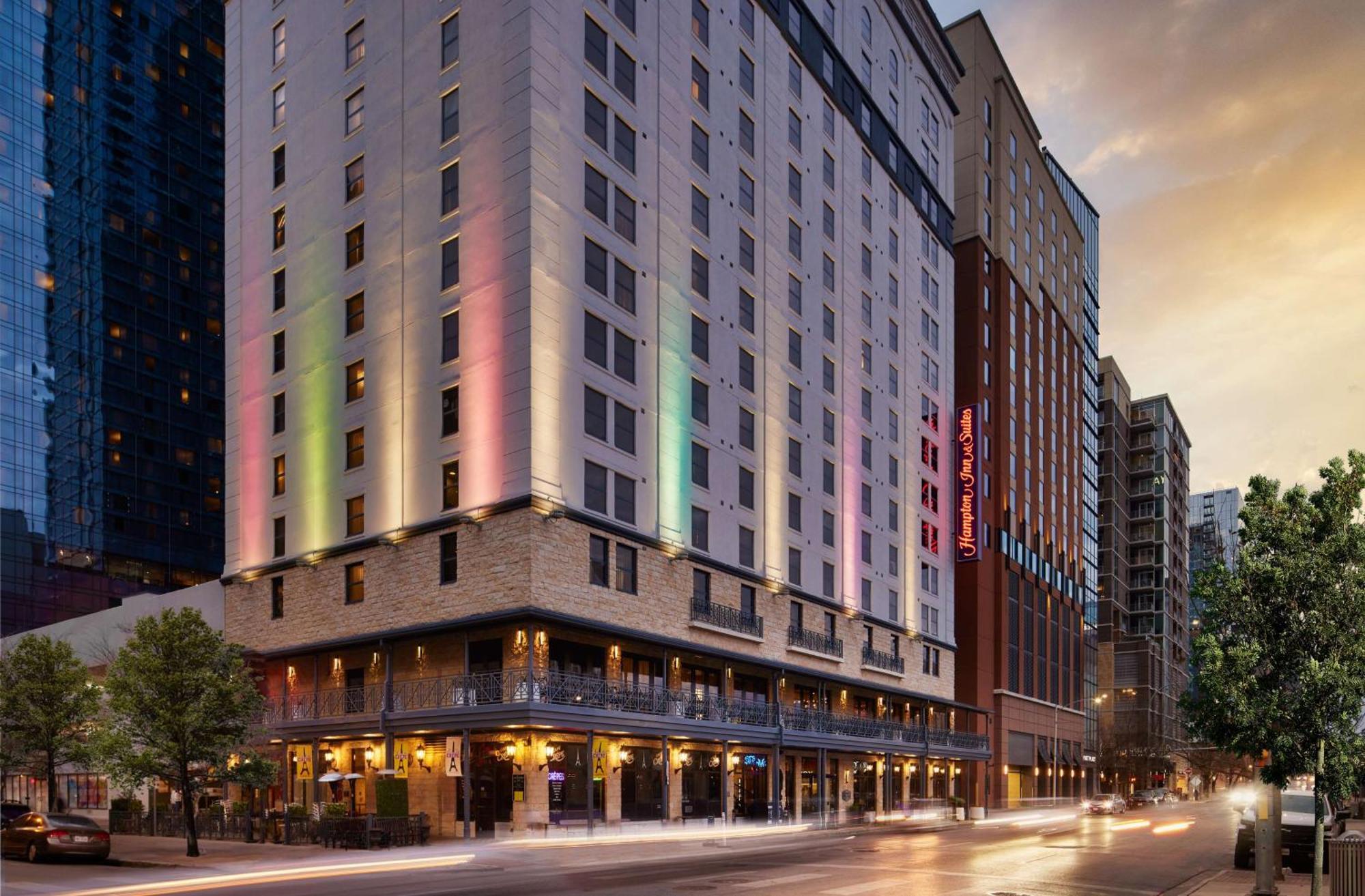 Hampton Inn & Suites Austin-Downtown/Convention Center Екстериор снимка